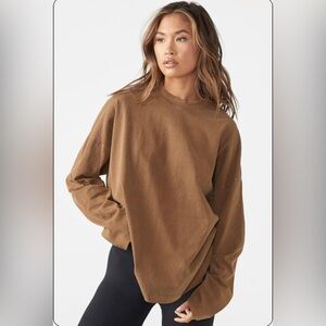 Joah Brown Brown Crewneck Oversized Long Sleeve - S / M